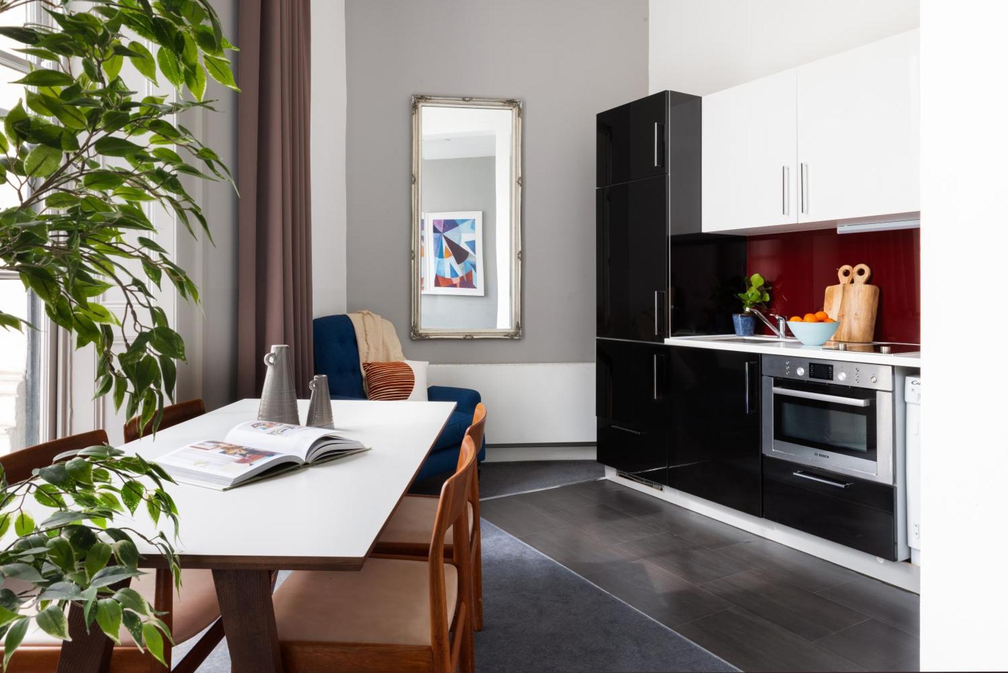 Native Hyde Park Aparthotel London Exterior photo