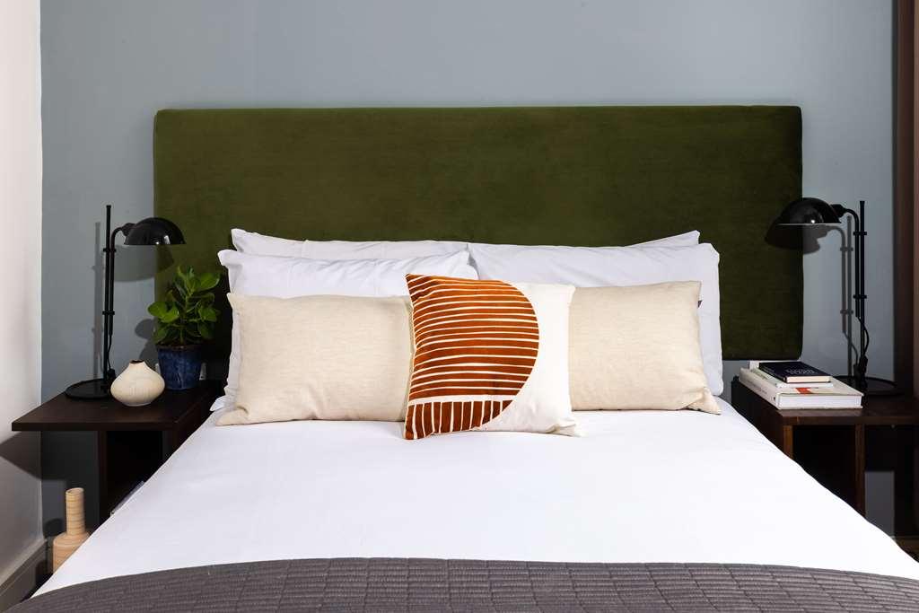 Native Hyde Park Aparthotel London Room photo